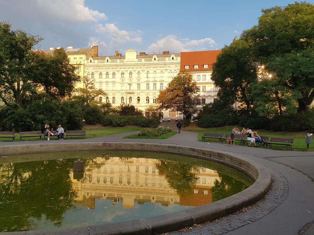 Charles Apartment Praha Exteriér fotografie